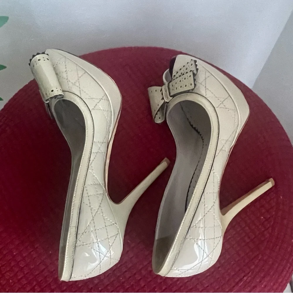 Dior Cream Peep-Toe Pumps with Black Patent Bow Accent - Picture 7 of 7
